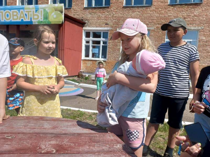 Квест - игра «Все работы хороши!».