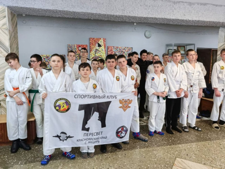 Турнир по быстрой борьбе.