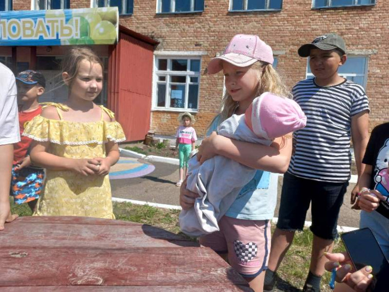 Квест - игра «Все работы хороши!».